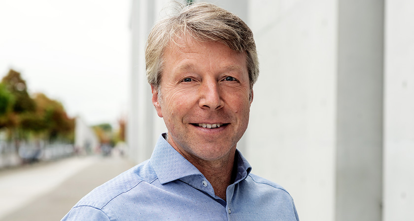Martin Weiss Martin Weiss